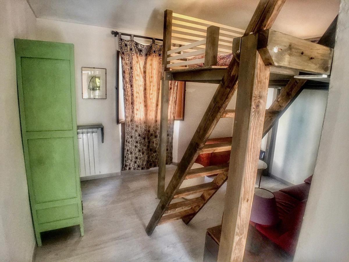 Appartamento In Tranquillo Borgo Vicino Al Centro Turin Exterior foto
